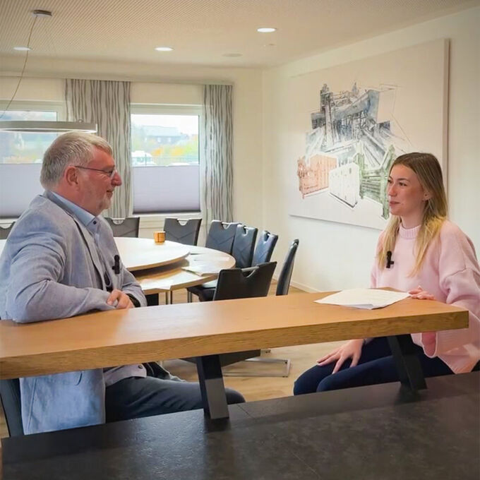 Persönlich, nahbar, überraschend: Azubi-Interview mit Michael Ludden Persönlich, nahbar, überraschend: Azubi-Interview mit Michael Ludden